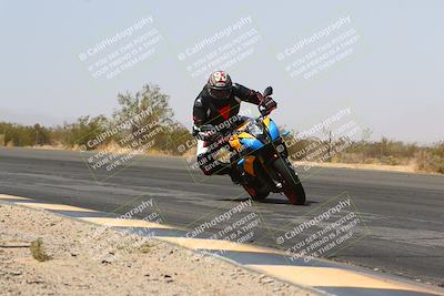 media/Mar-28-2022-Superbike Trackdays (Mon) [[b8603d0f67]]/Open Track Time/Turn 3 Inside/